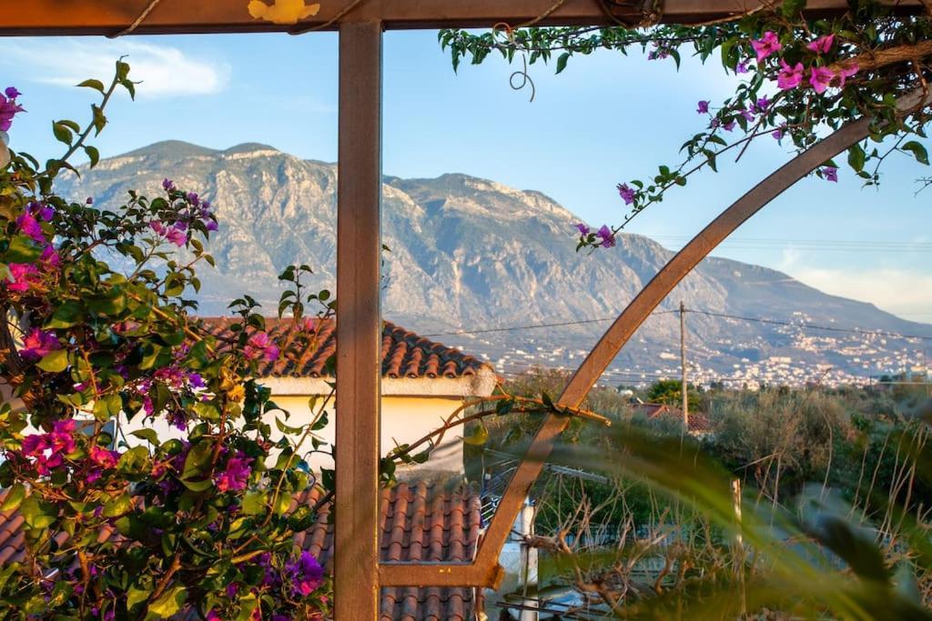 Bougainvillea House 2 Kalamata Esterno foto
